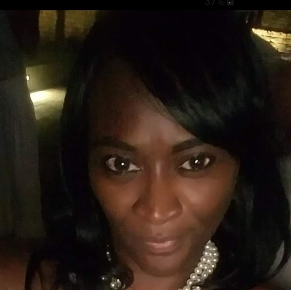 Meet your Posher, Victoria - Picture 1 of 1